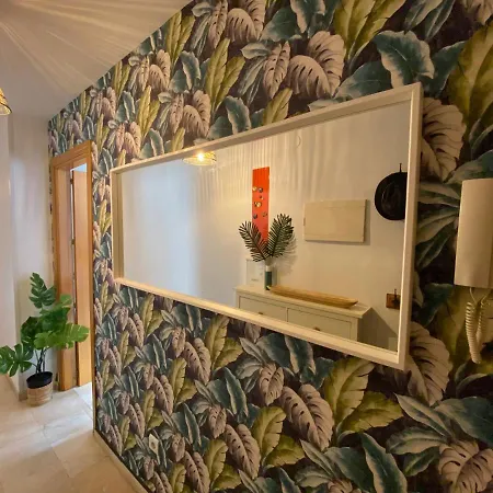 Lunaroom Center & Quiet Malaga